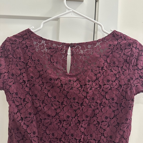 Talula Aritzia Purple Lace Short Sleeve Scoop Neck T-shirt Top Size XXS Women’s - Picture 9 of 13